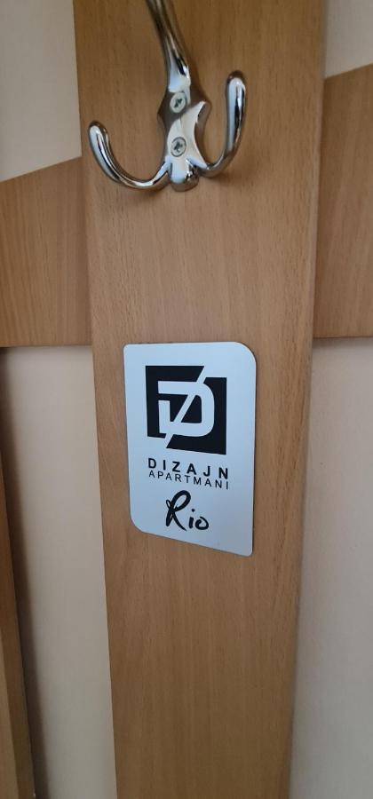 Design Business Lux 4 Star 