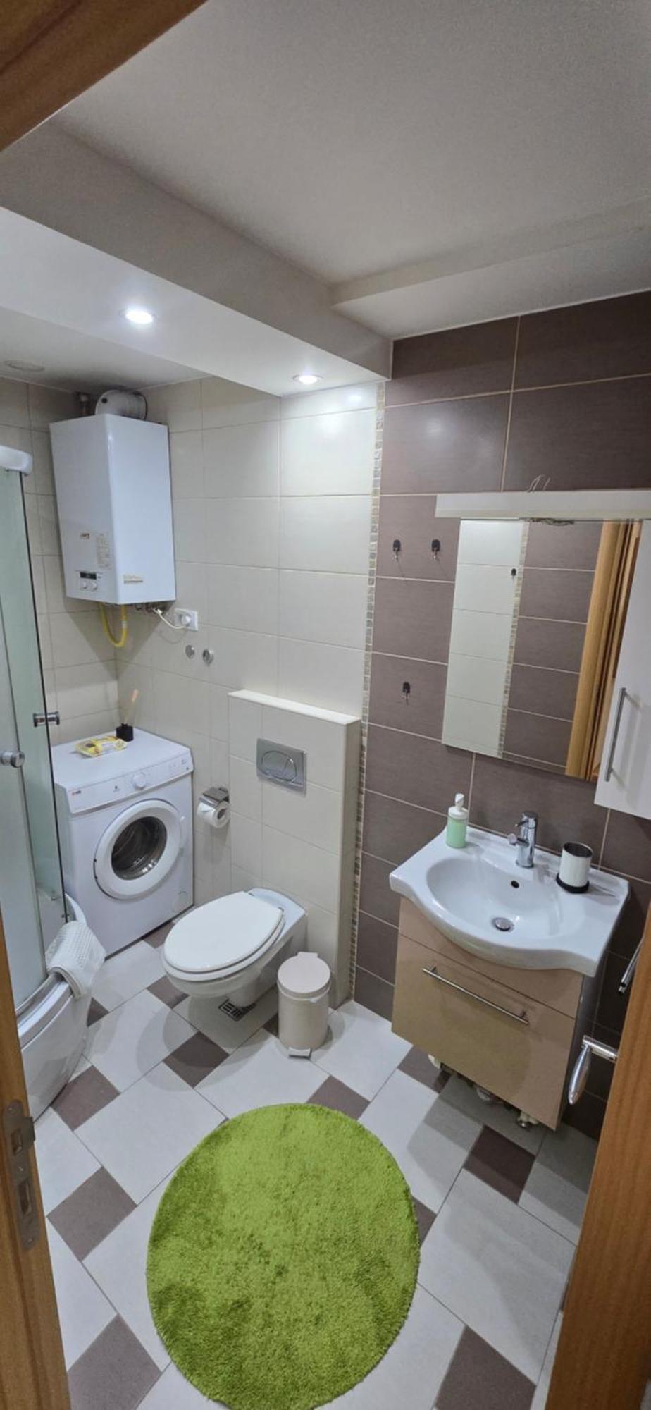 Design Business Lux 4 Star 